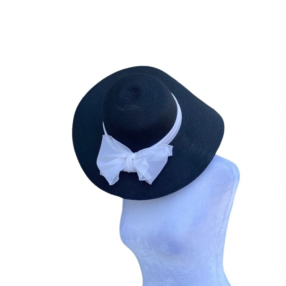 Arlin white bow